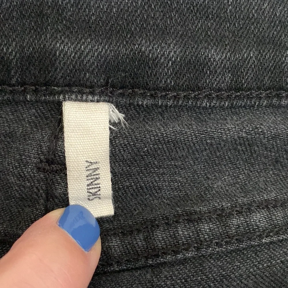 rag & bone Black High-Rise Distressed Skinny Jeans - Picture 9 of 16